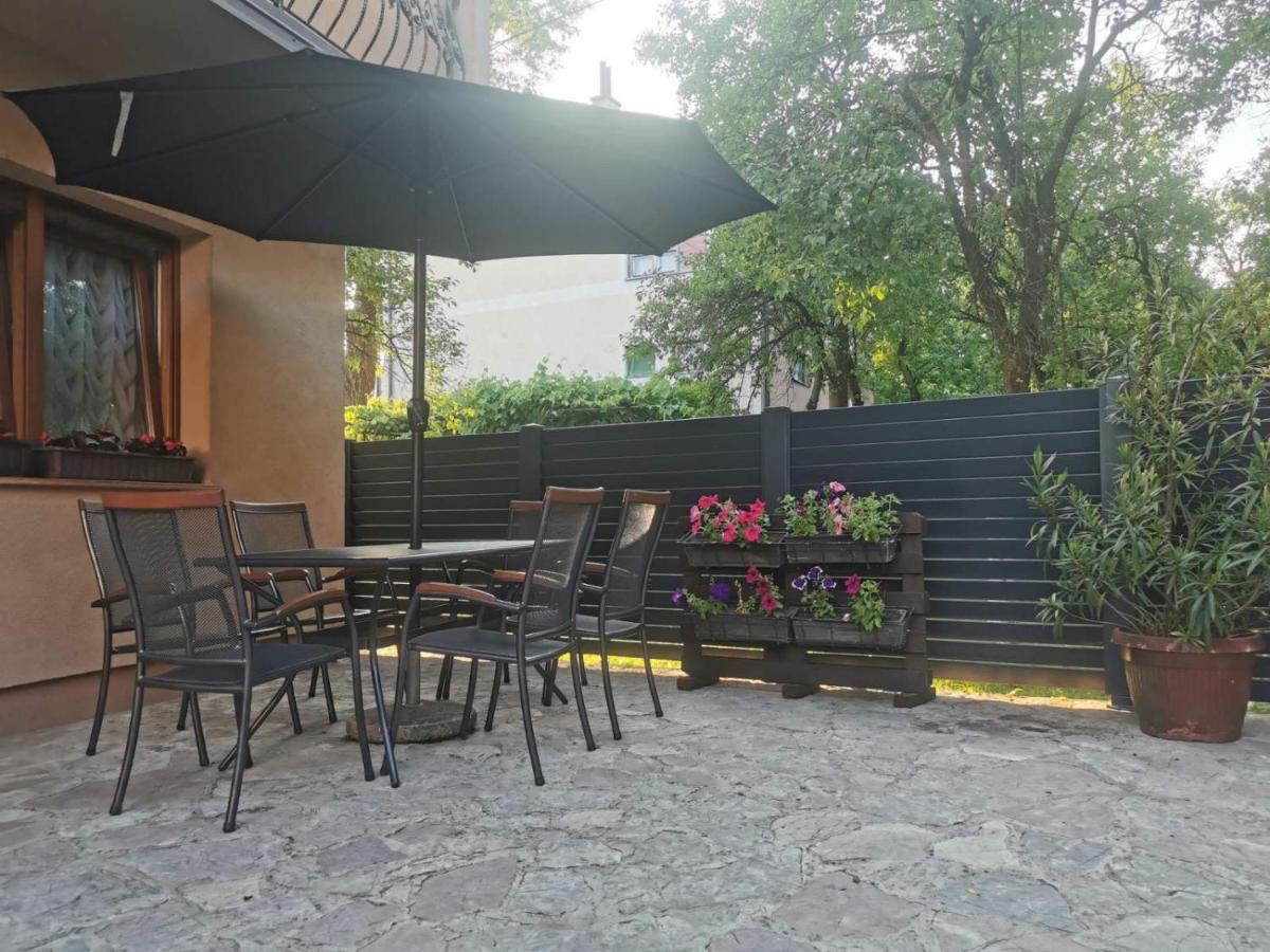 House Leyla Hotel Bihac Exterior photo
